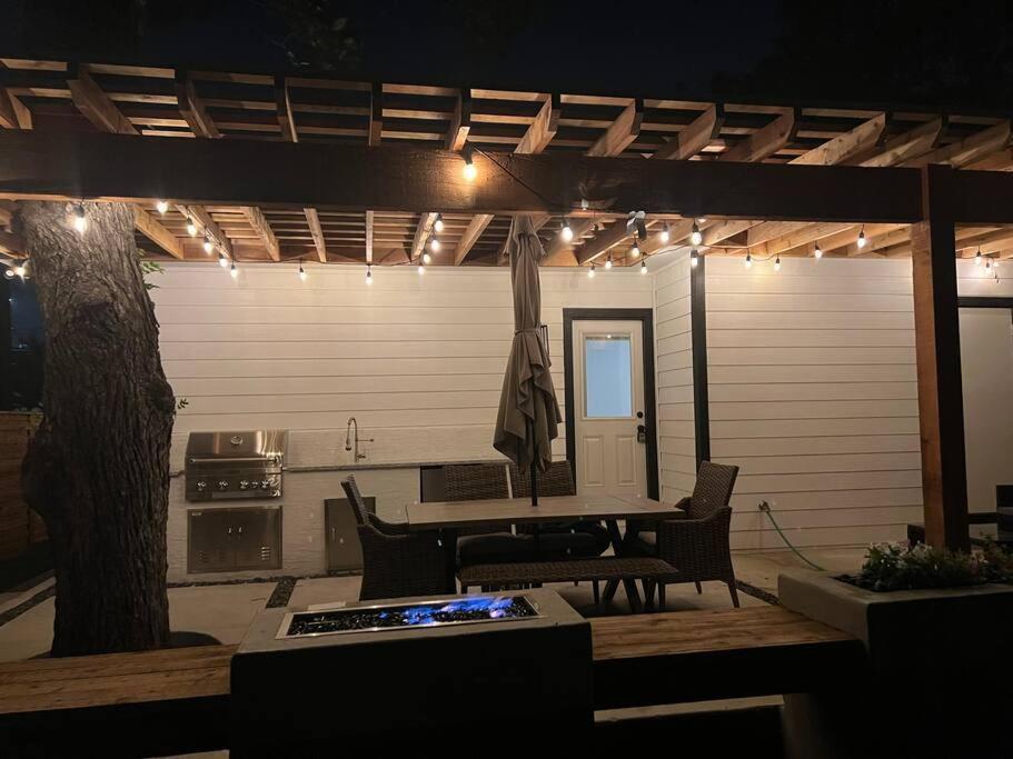 Lamar Villa-3 Bed 2.5 Bath With Outdoor Kitchen Σαν Αντόνιο Εξωτερικό φωτογραφία