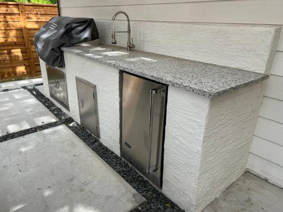 Lamar Villa-3 Bed 2.5 Bath With Outdoor Kitchen Σαν Αντόνιο Εξωτερικό φωτογραφία